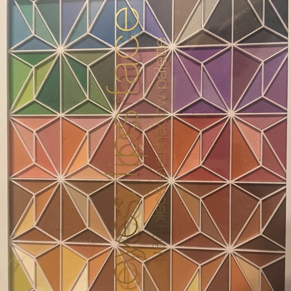 elf 150 eyeshadow palette